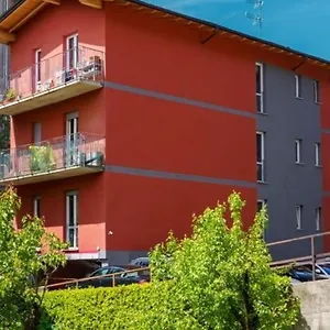 the-orange-housing-in-como.it-lombardy.com/
